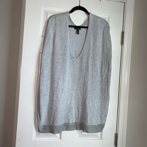 3/$20 Gap Shrug Size M